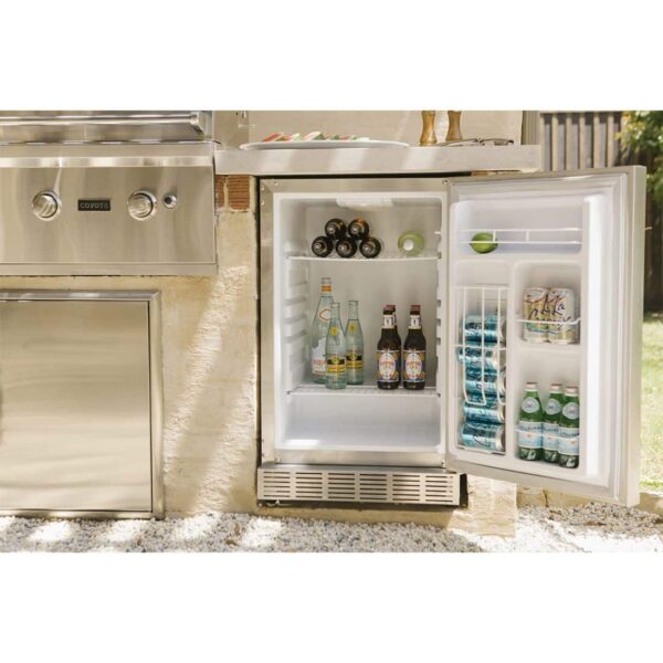 coyote | 21″ outdoor refrigerator